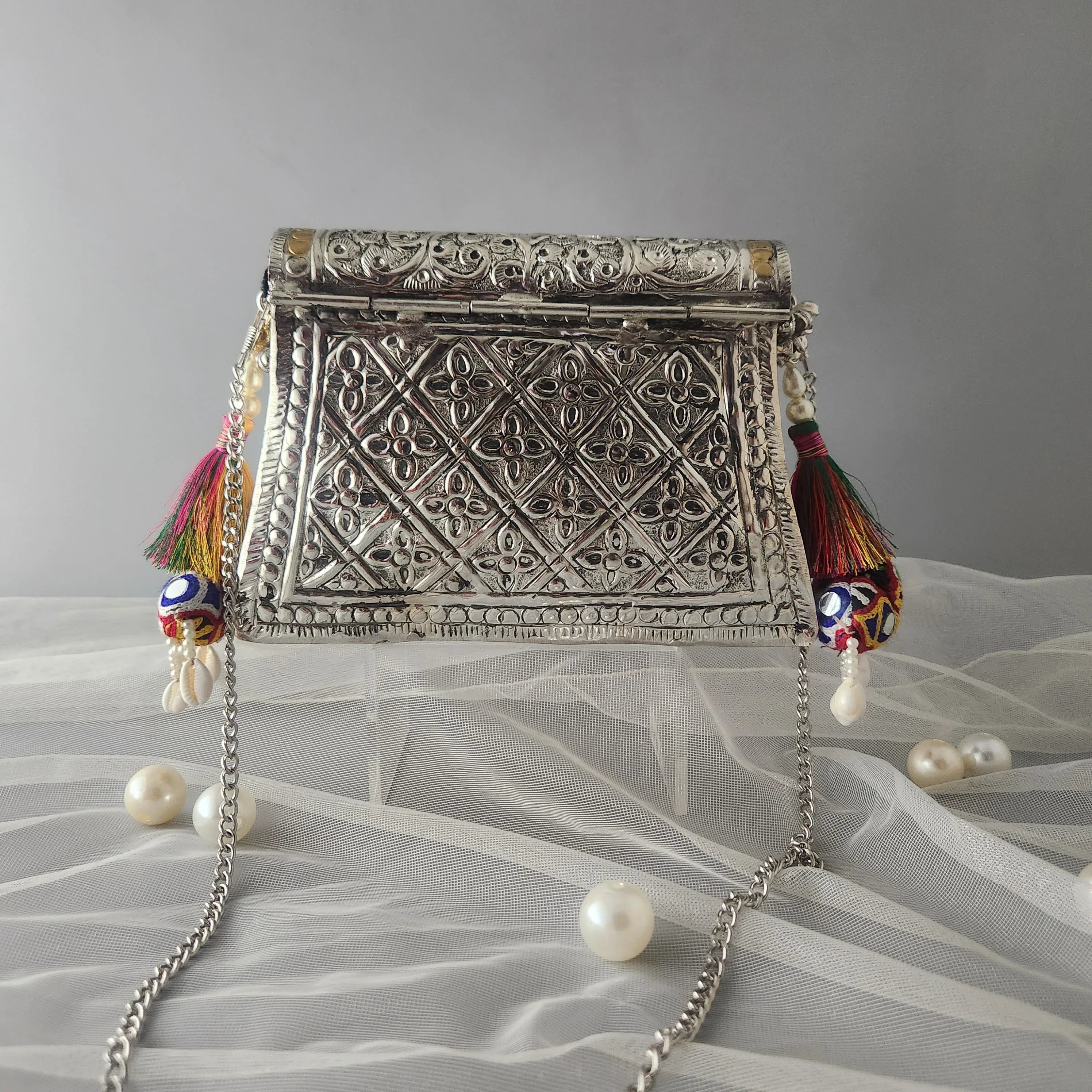 Regal Heirloom Metal Clutch