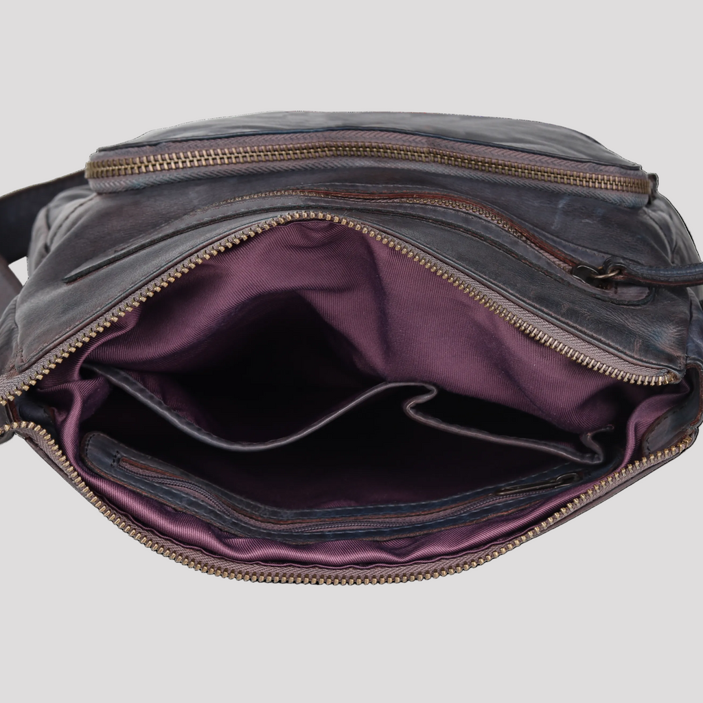 MET Front Organizer Crossbody Bag