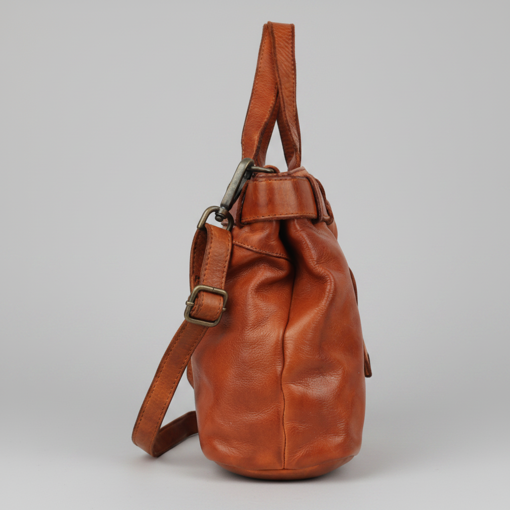 MET Premium Leather Shoulder Bag. Elegant Multi-Compartment Handbag