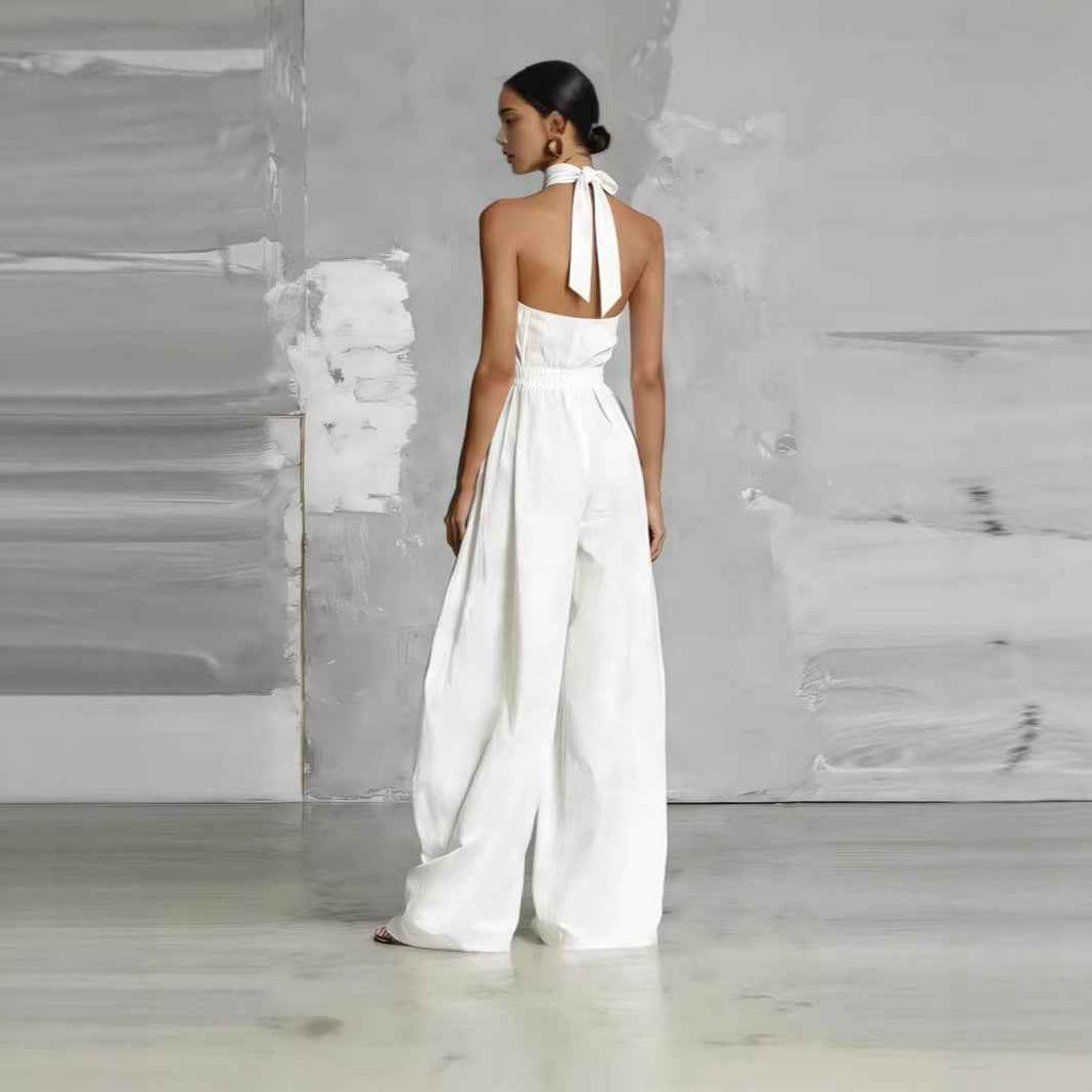 Fashionable And Elegant Belted Pleated Jumpsuit With A Cinched Waist
