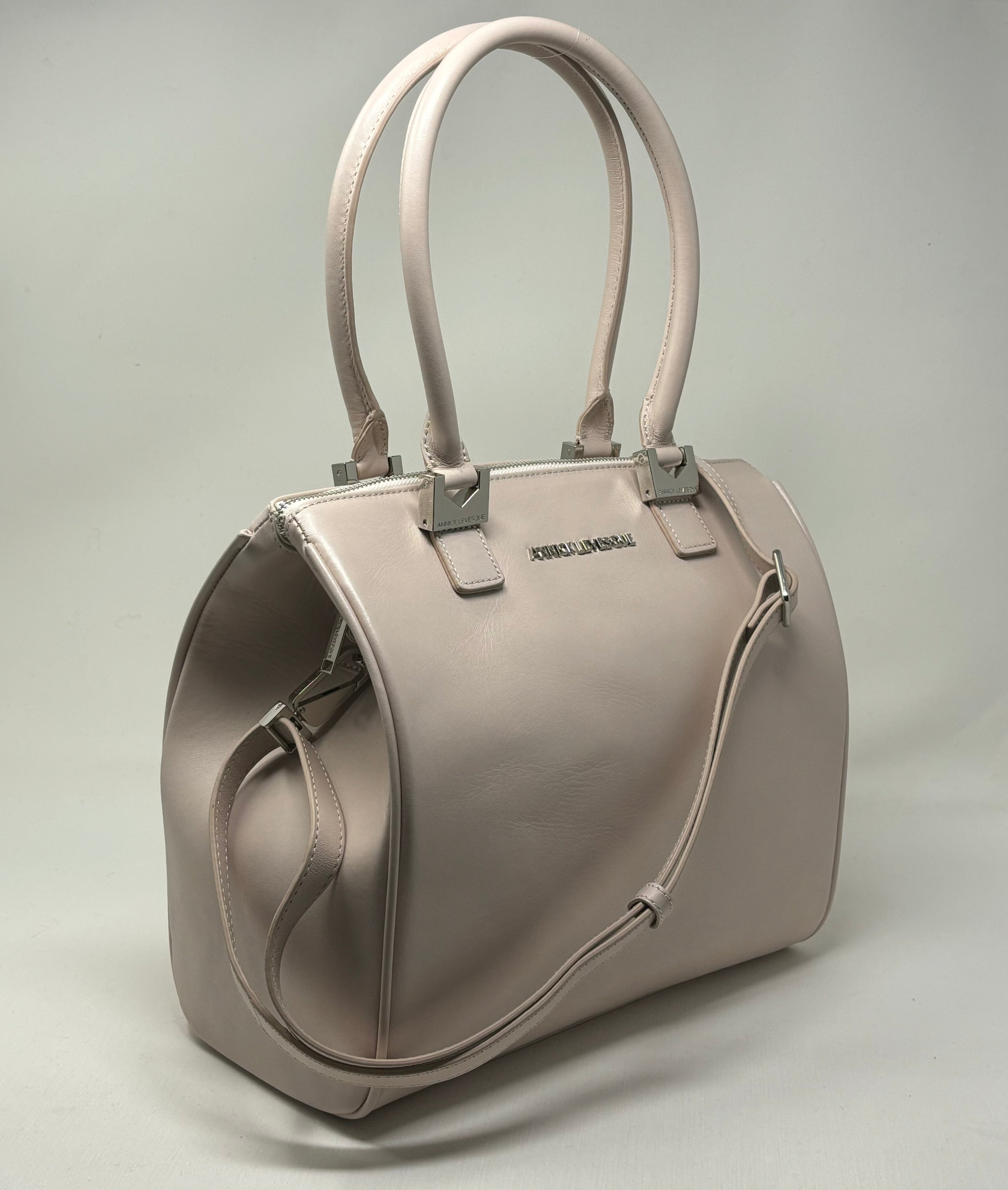 Sac à Main en Cuir rose blush | Mona Moyen