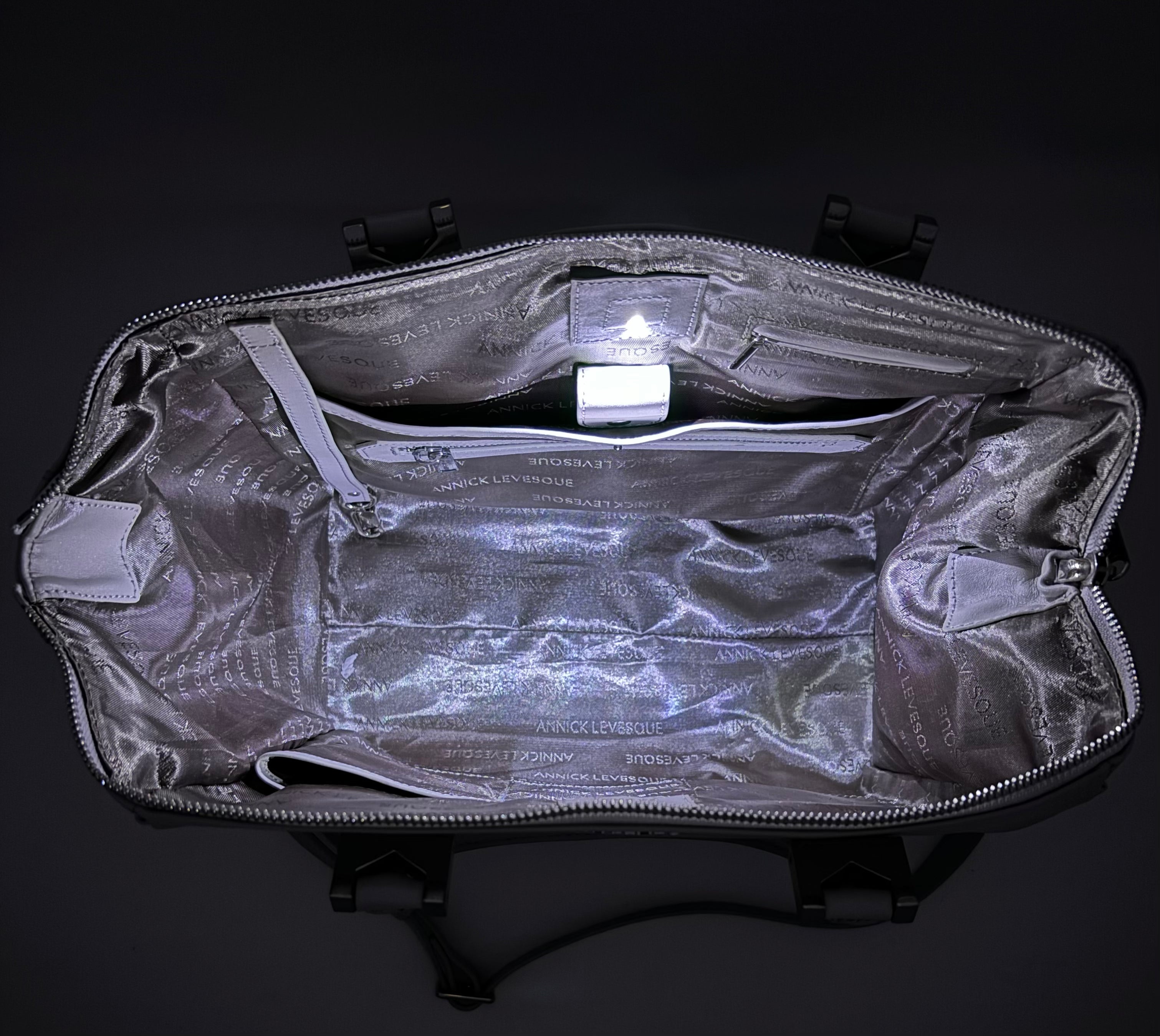 Sac à Main en Cuir Perlé | Mona Moyen