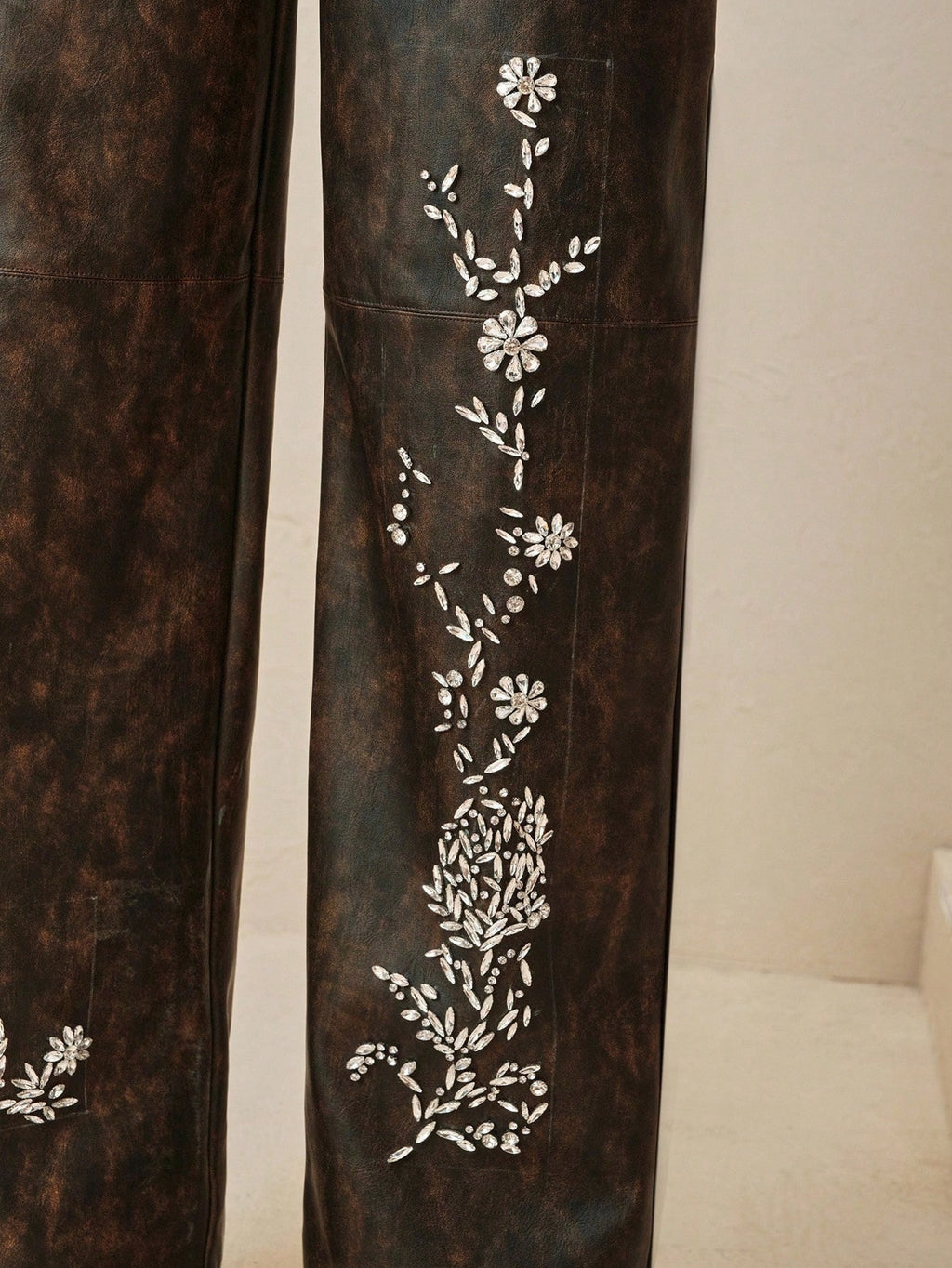 Anewsta Ladies' Autumn And Winter Leather PU Fabric, Heavy Craftsmanship, Handmade Nail Drill Positioning, Nail Drill Fashion, Elegant Pants