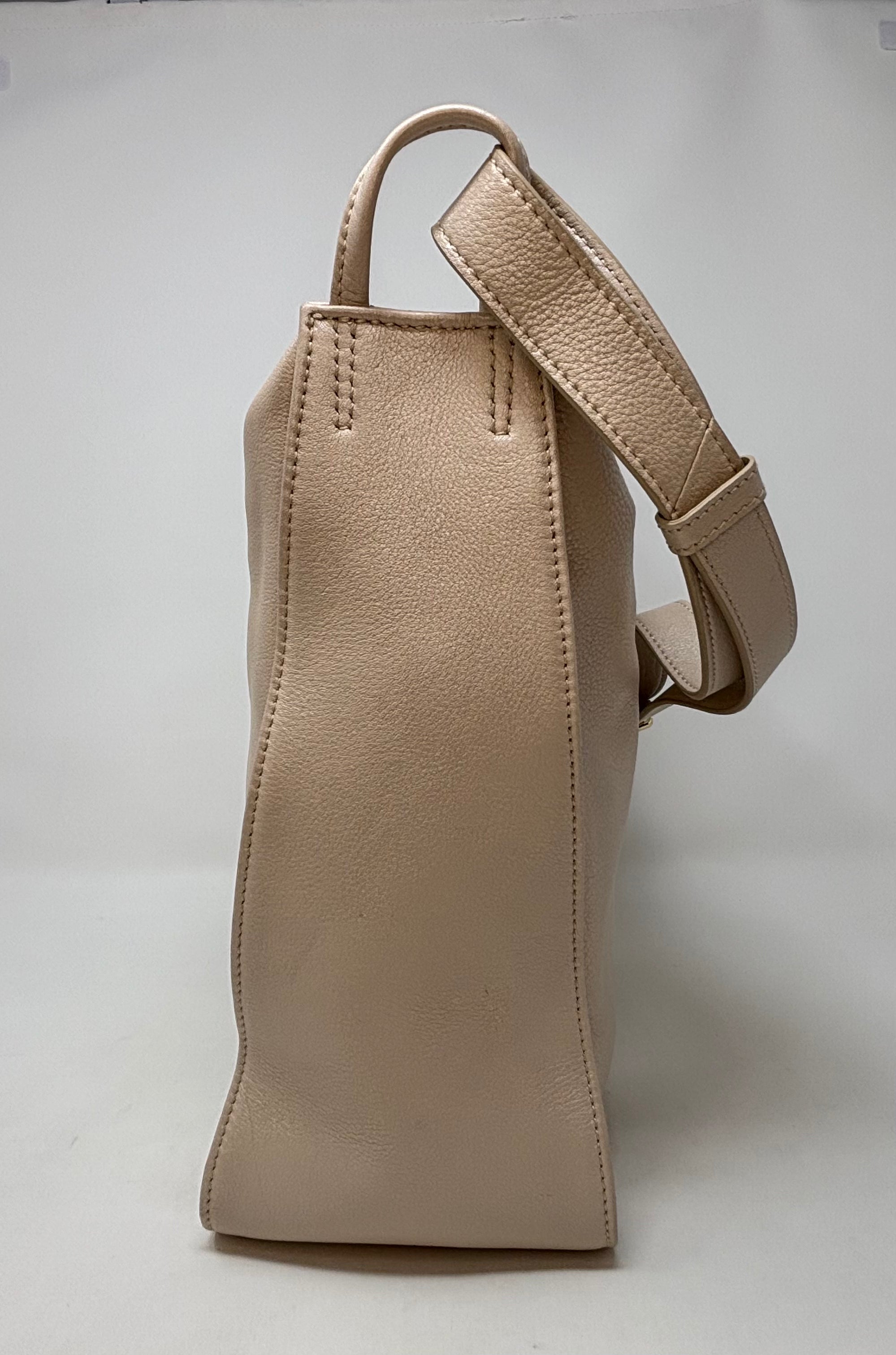 sac à main souple en bandoulière, champagne | Julie