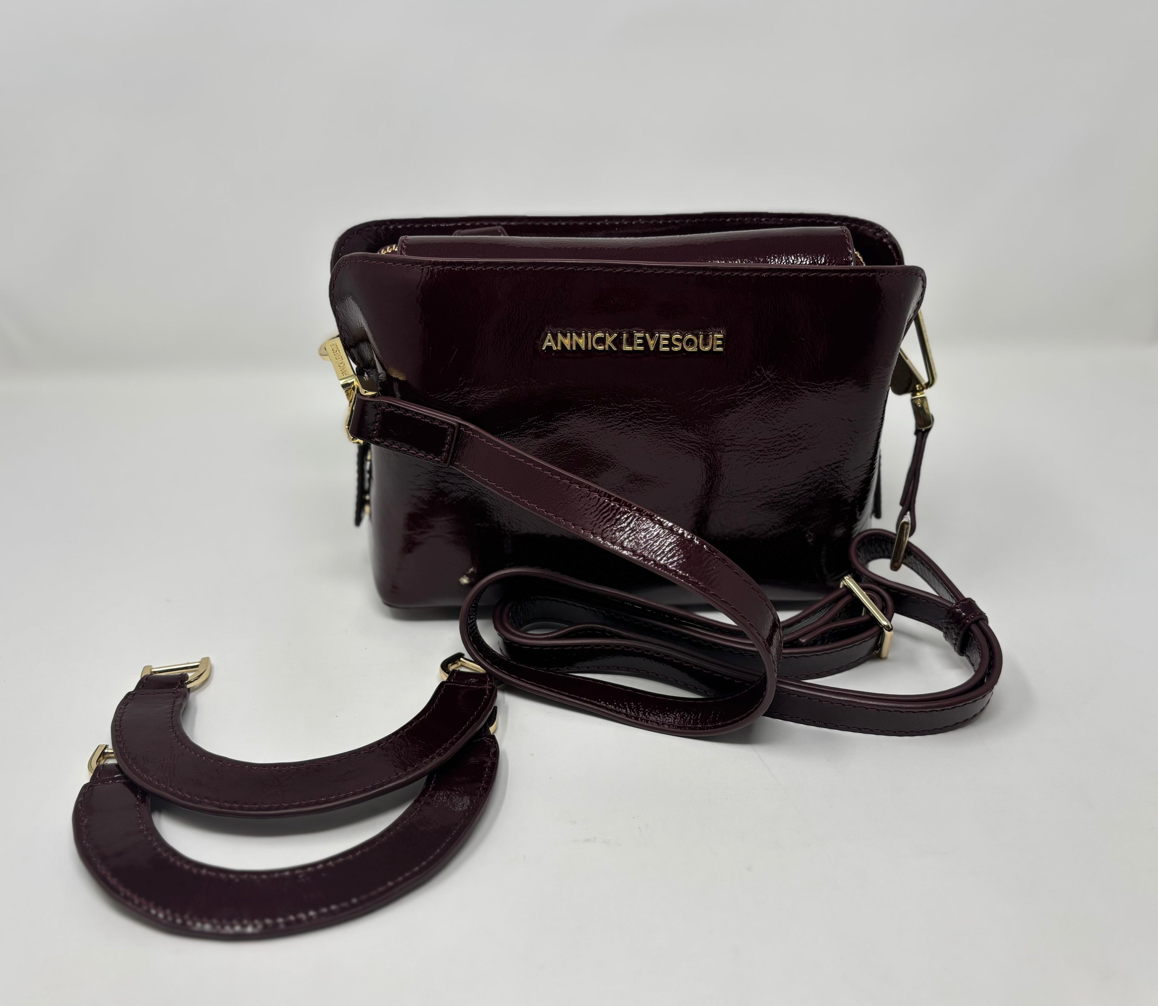Sac à main en cuir, deux en un, rouge bordeaux vernis | Clarence