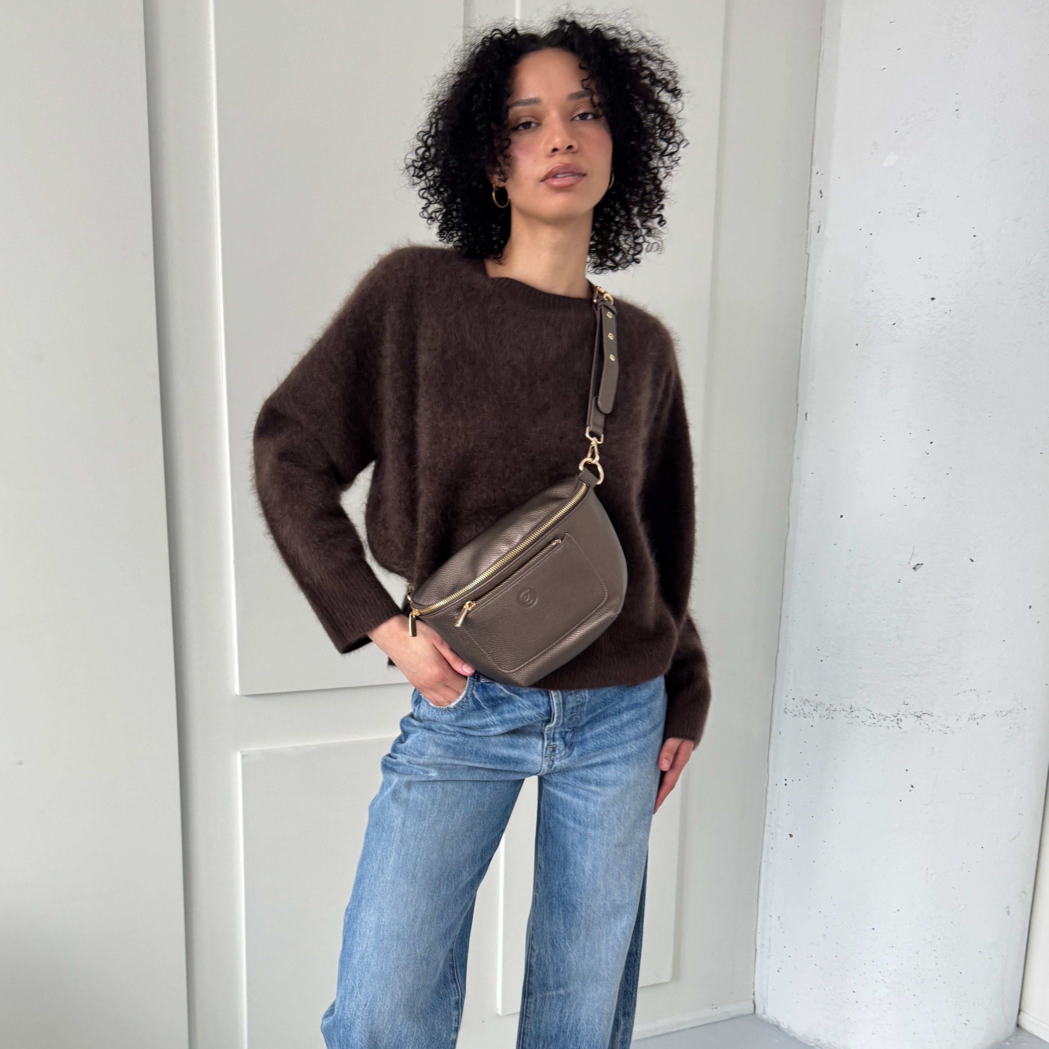 Ellis Fanny Pack W25