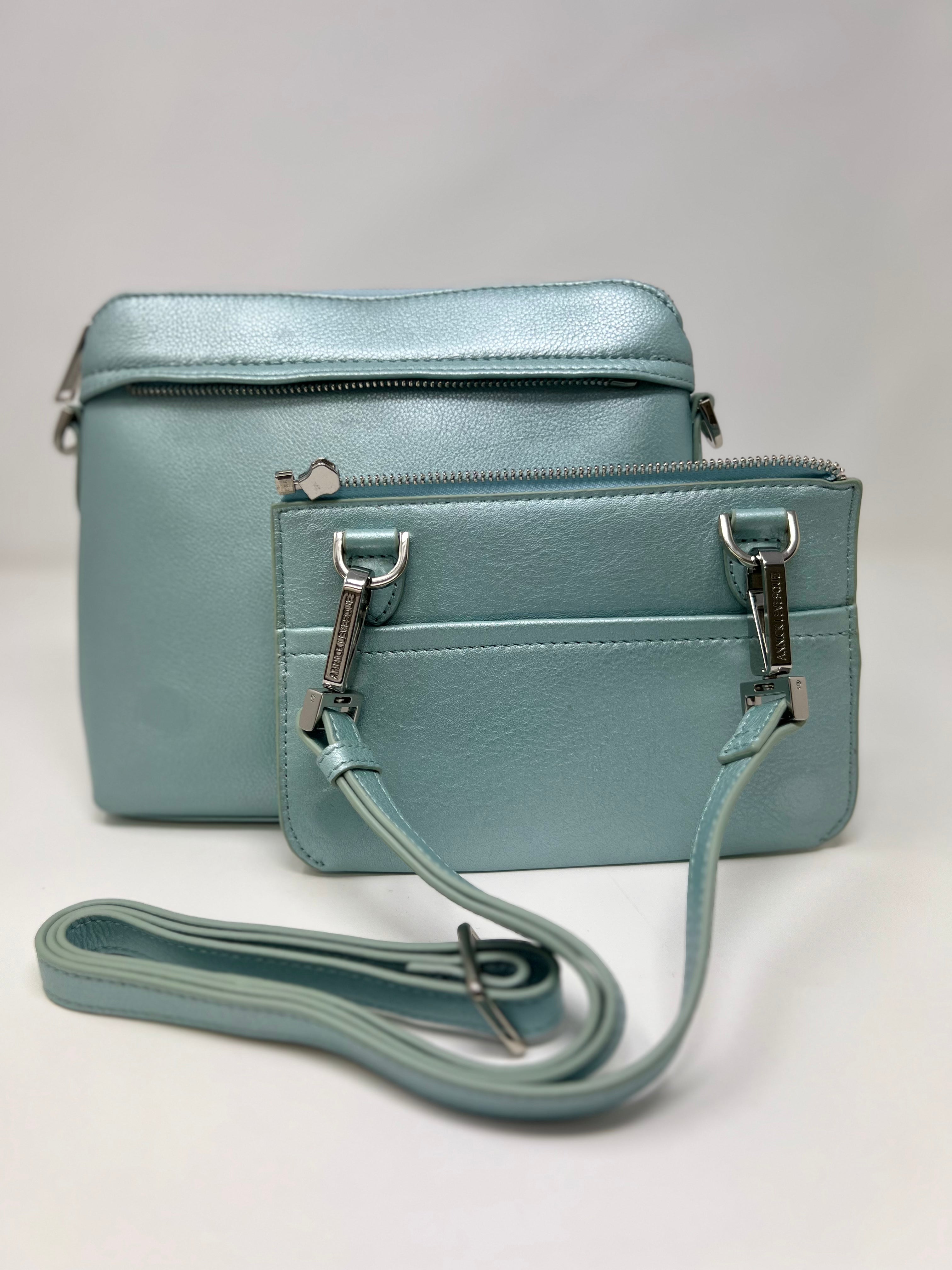 Petit sac à bandoulière bleu céleste, Brigitte