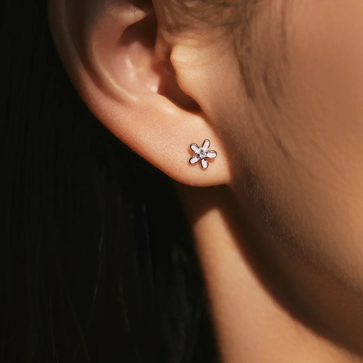 925 Sterling Silver Colorful Enamel Flower Stud Earrings - Minimalist & Cute