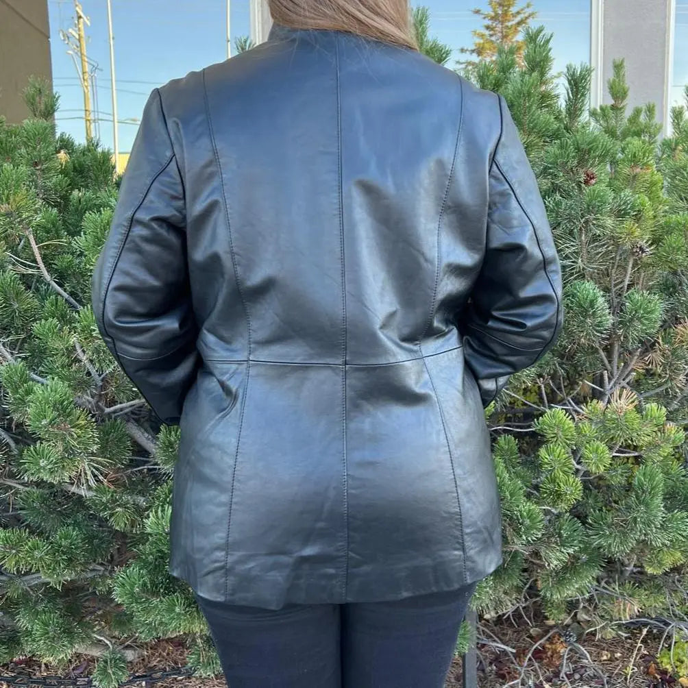 Women's Lamb Leather Jacket with Zipper and Dual Pockets