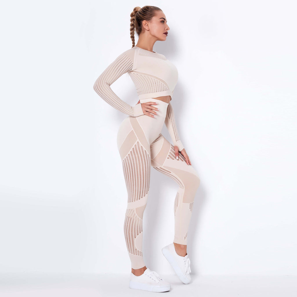 Women’s Seamless Knitted Long-Sleeve Yoga Set – Absorbent Workout Activewear
