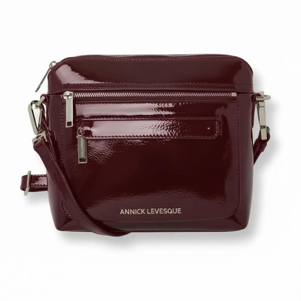 Petit Sac à Bandoulière en Cuir Rouge bordeaux vernis , Brigitte
