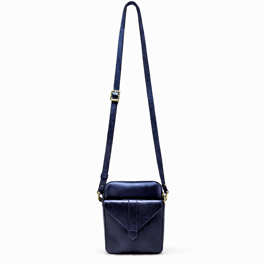 Petit sac en cuir bleu marine — Nadine