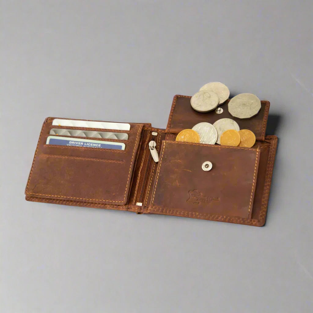 Greenwood Leather Men's Wallet. RFID-Blocking Oil Pull-Up Leather