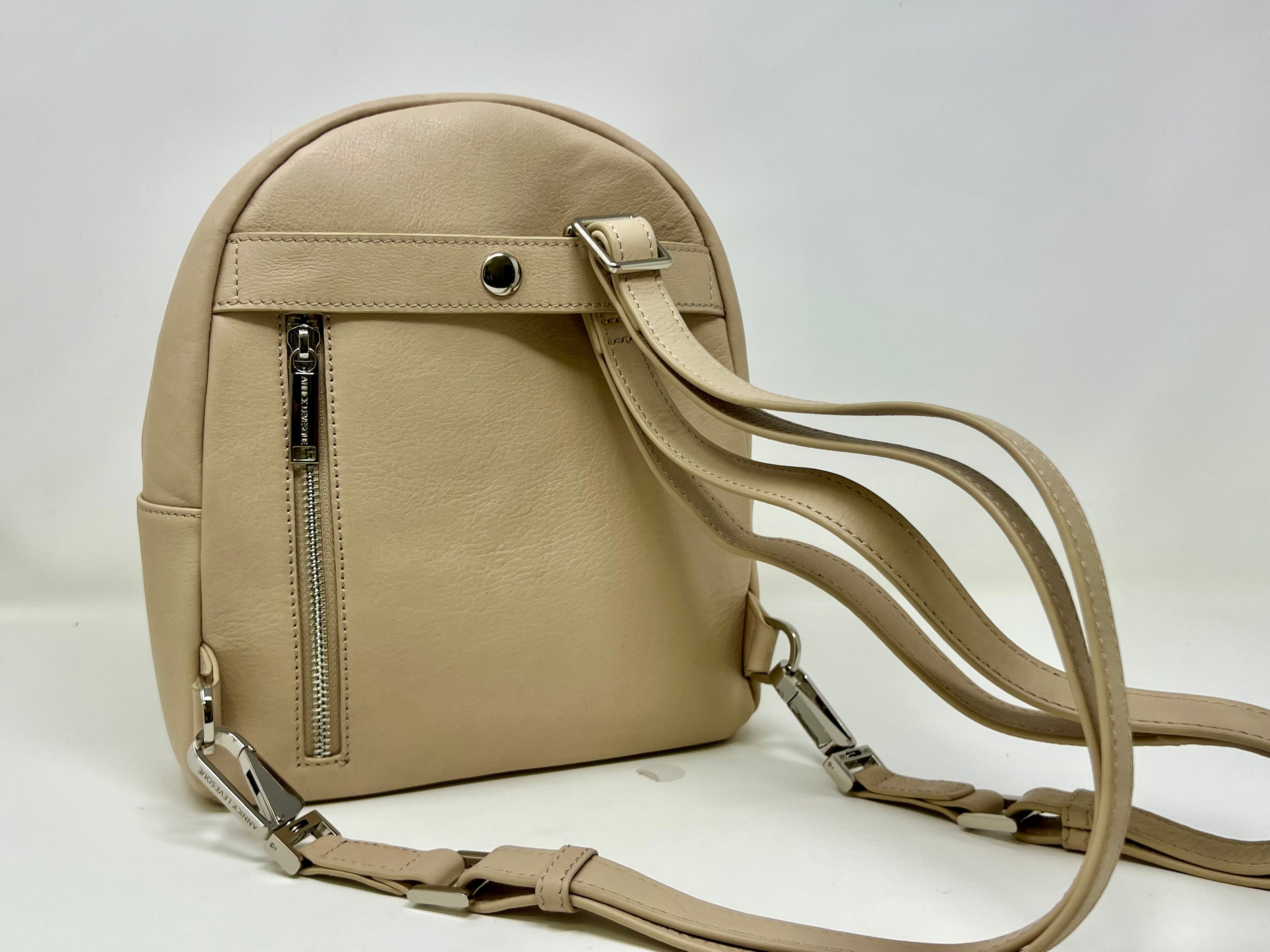Petit Sac à dos Classique en Cuir Beige, convertible - Caroline