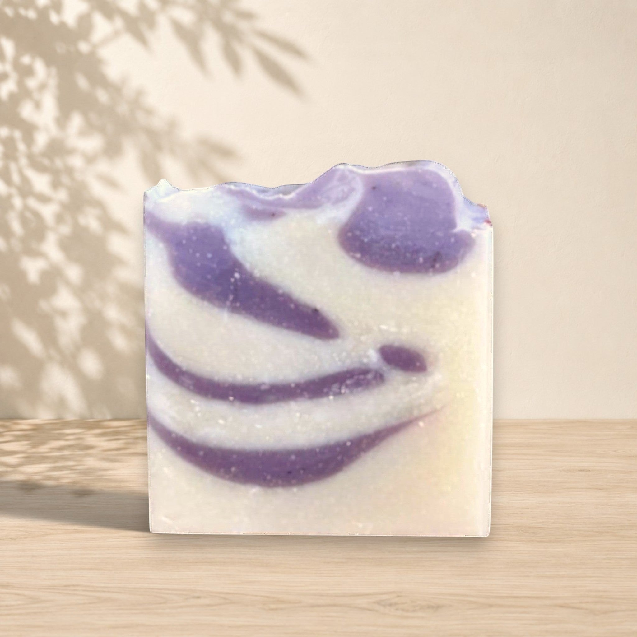 Savon à l'argile brésilienne WHITNEY huile d'avocat et lilas